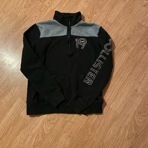Hollister 3/4 zip